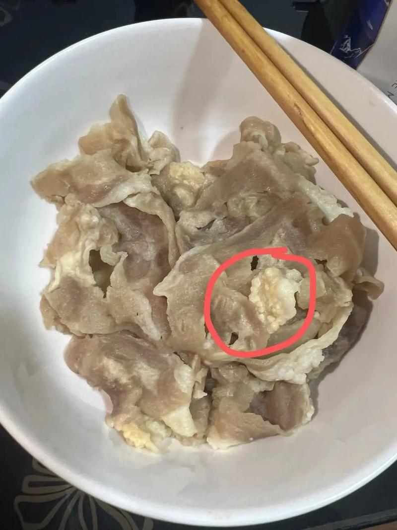 企鹅为什么不能摸？企鹅为什么不能穿衣服？-第1张图片-屿企百科网