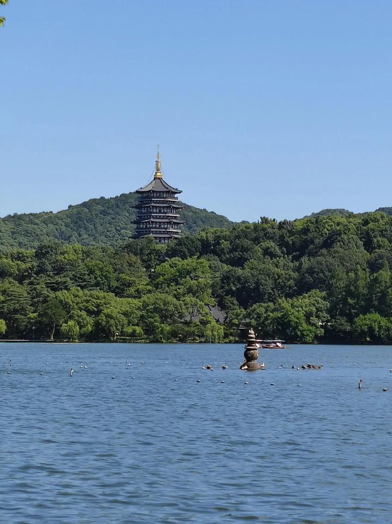 杭州西湖一日游，杭州西湖一日游攻略详细？-第3张图片-屿企百科网