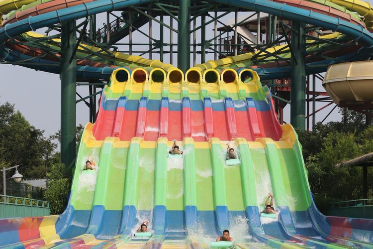 上海水上乐园哪个好玩，上海水上乐园叫什么名字-第2张图片-屿企百科网