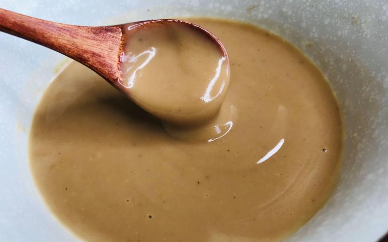 调麻酱的方法？调麻酱的步骤？-第4张图片-屿企百科网