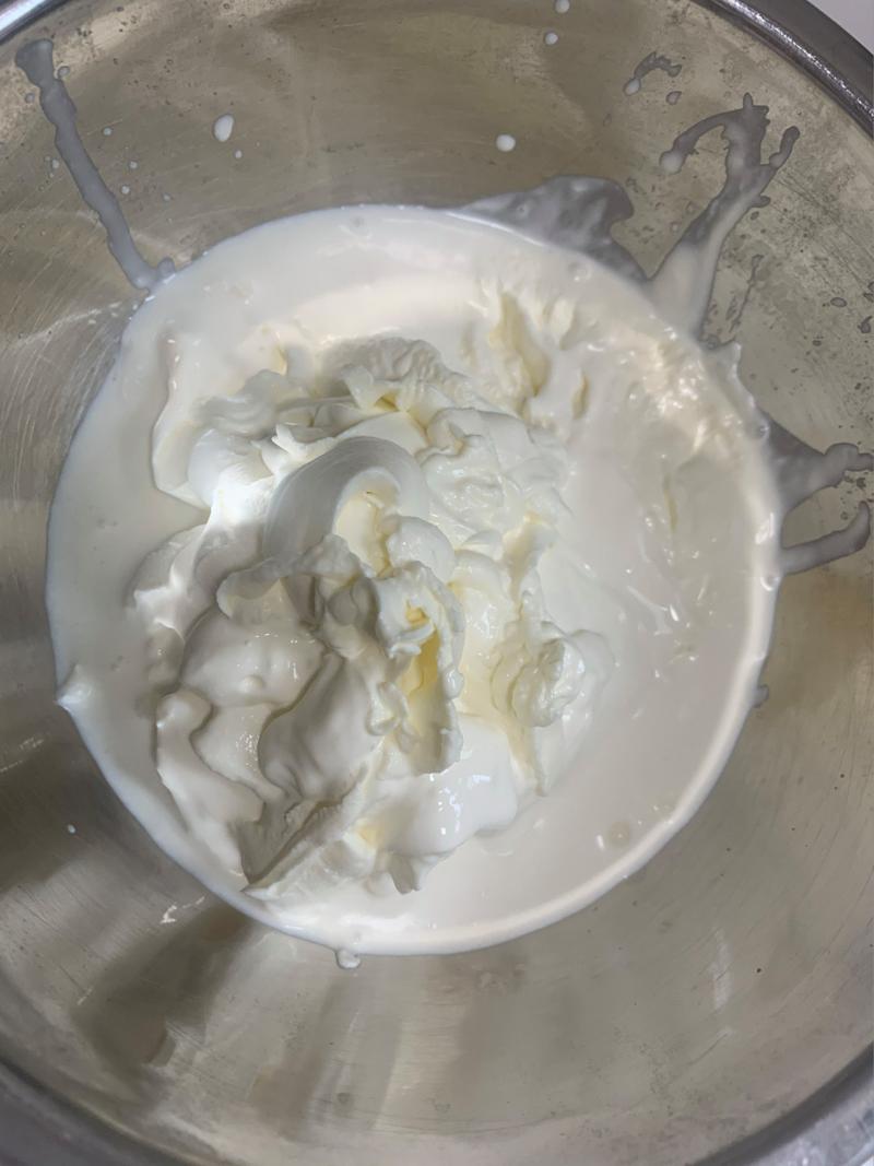 奶油坏了是什么味道，奶油坏了的表现？-第6张图片-屿企百科网