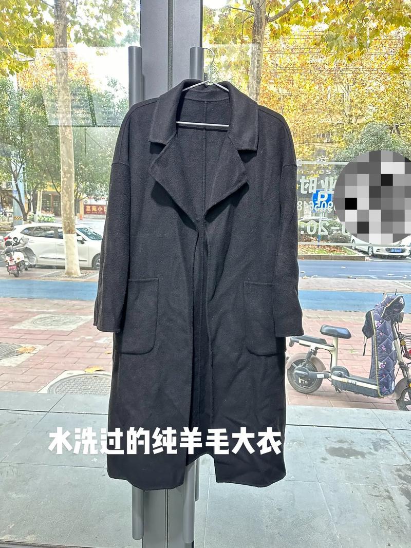 羊毛大衣为什么不能水洗，羊绒大衣能水洗吗会不会缩水-第3张图片-屿企百科网