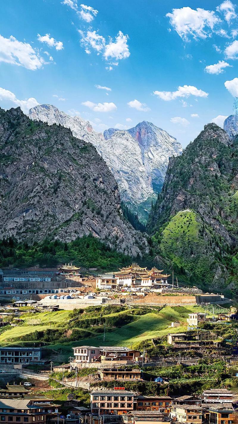 甘南最佳旅游，甘南最佳旅游季节是什么时候-第2张图片-屿企百科网