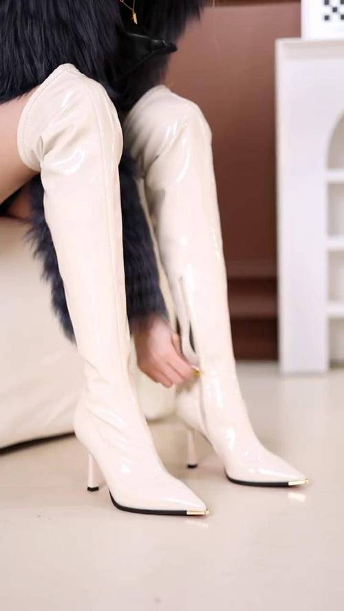 过膝靴系带好还是拉链好，过膝靴系带怎么系-第3张图片-屿企百科网