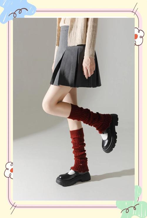 堆堆袜怎么穿出效果？堆堆袜应该怎么穿？-第2张图片-屿企百科网