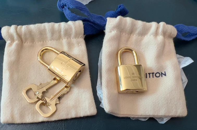 lv五金按扣坏掉可以去店里换吗，lv五金配件更换-第3张图片-屿企百科网