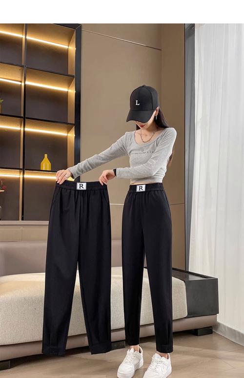 运动裤穿大还是穿小,运动裤买正好的还是大一号的-第1张图片-屿企百科网 运动裤穿大还是穿小,运动裤买正好的还是大一号的-第1张图片-屿企百科网