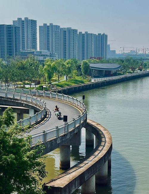 运河东岸拍不拍限号？运河东大街货车限行时间？-第7张图片-屿企百科网