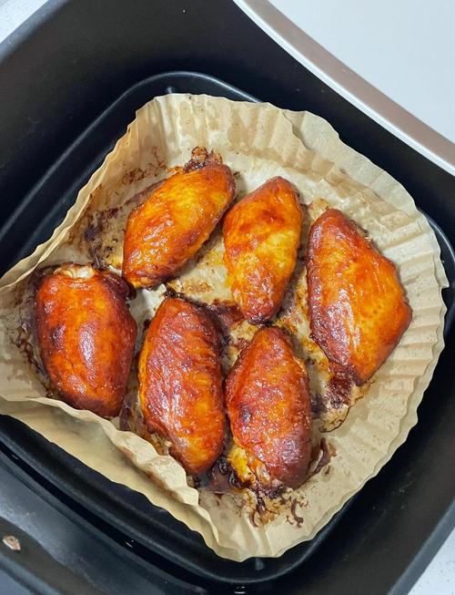 空气炸锅鸡翅的制作方法，炸鸡翅的制作方法和过程？-第4张图片-屿企百科网