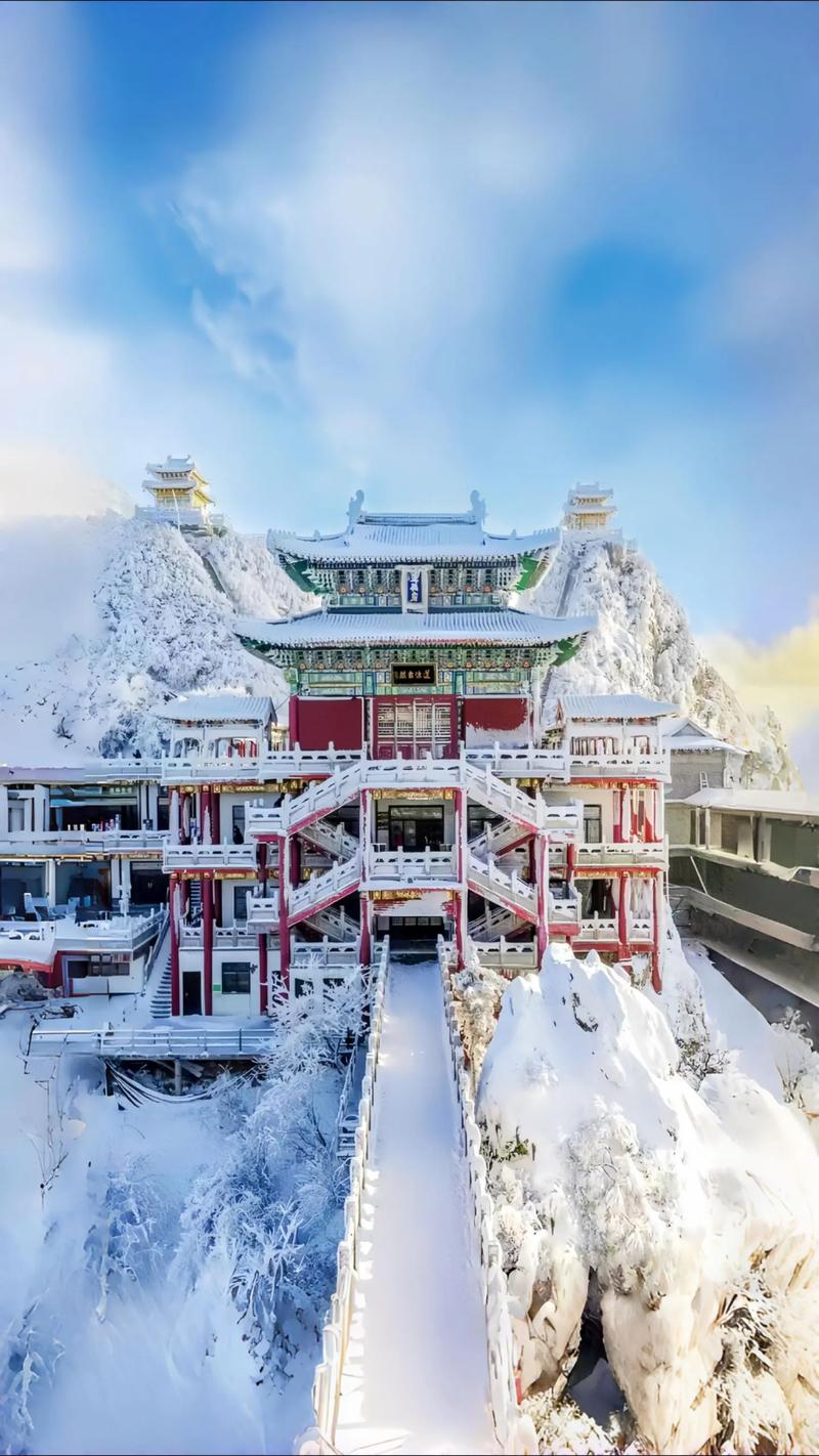 洛阳老君山最低气温？河南洛阳老君山气温？-第3张图片-屿企百科网