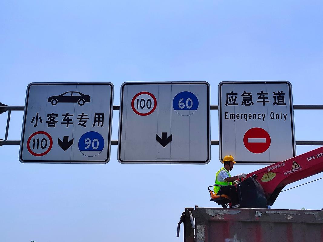 嗯嗯香港是怎么限号?香港汽车限牌吗?-第2张图片-屿企百科网 嗯嗯香港是怎么限号?香港汽车限牌吗?-第2张图片-屿企百科网