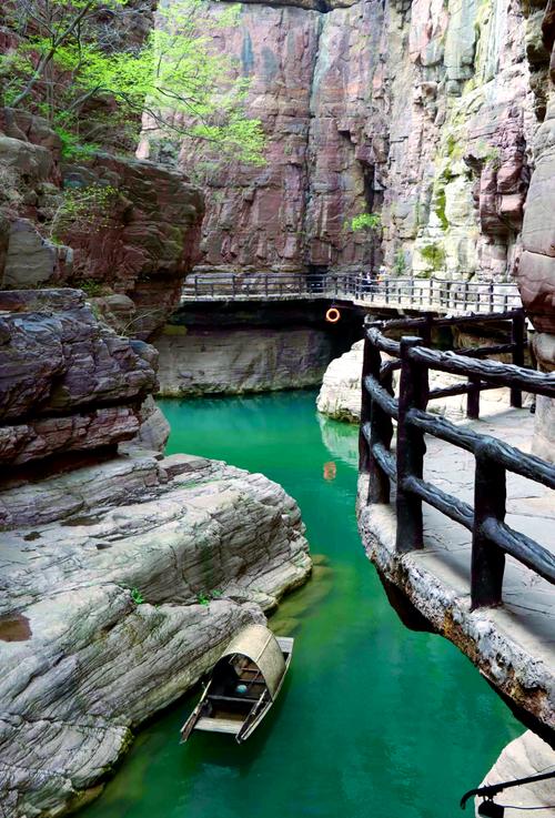 焦作旅游景点哪些免费，焦作免费旅游景点大全 一日游？