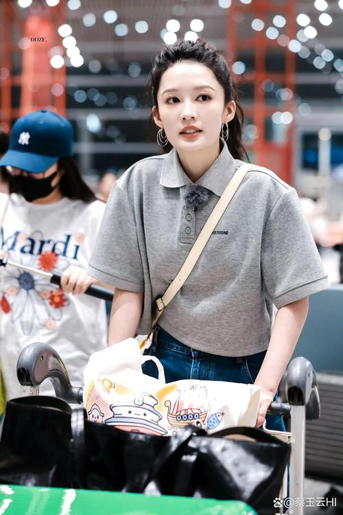 暻字取名的含义是什么，銂字取名有什么含义-第2张图片-屿企百科网