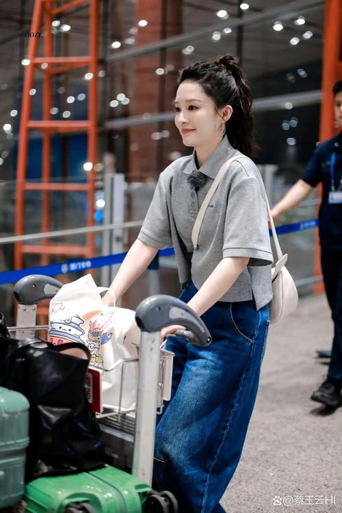 暻字取名的含义是什么，銂字取名有什么含义-第4张图片-屿企百科网