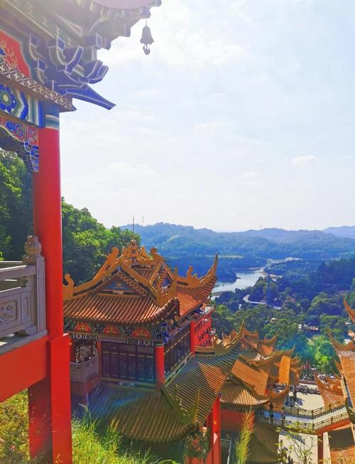 东莞游玩前十景点推荐，东莞游玩景点大全？