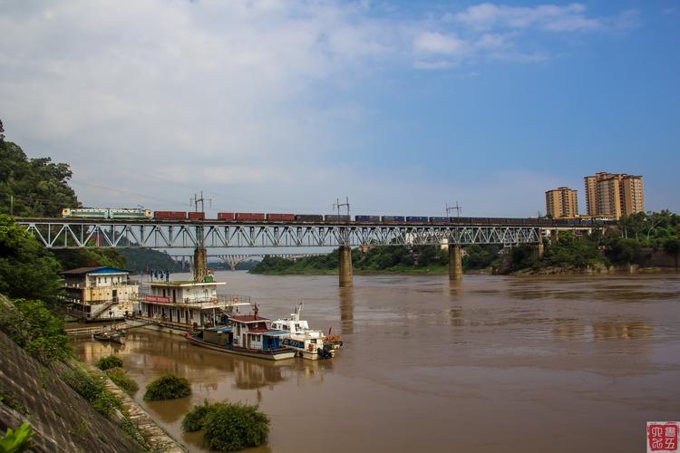 宜宾岷江桥限号有监控么，宜宾市岷江桥？