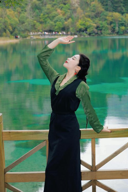 九寨沟图片真实照片，九寨沟图片真实照片暖色基调-第6张图片-屿企百科网