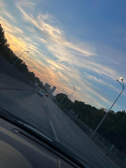 美国现在几点钟了，美国现在几点钟了旧金山-第5张图片-屿企百科网