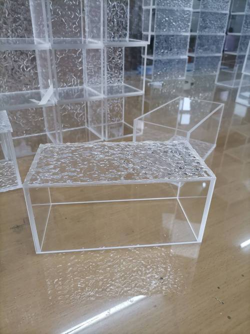 玻璃是什么材料做成的，玻璃是什么材料做成的视频-第2张图片-屿企百科网