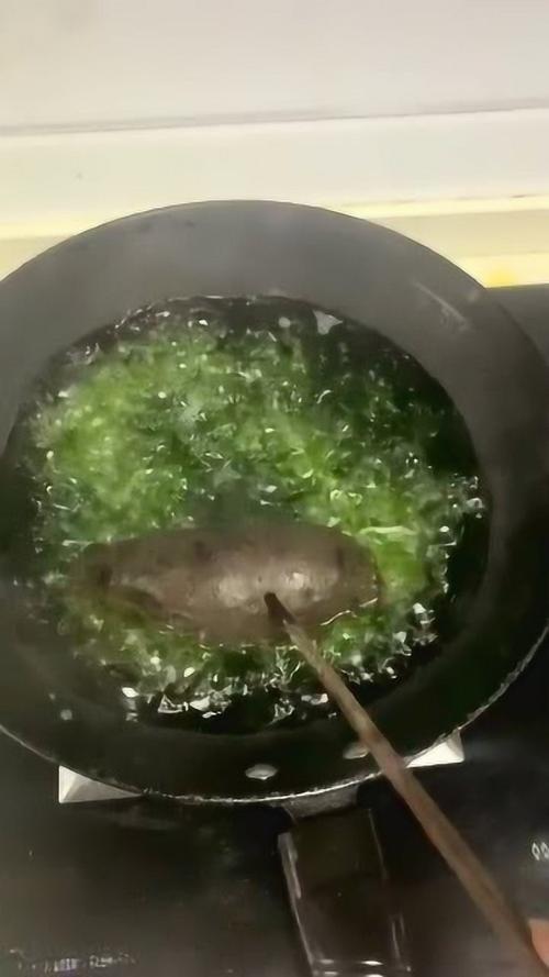 紫薯粥为什么是绿色的，紫薯粥做出来为什么是绿色的？-第2张图片-屿企百科网