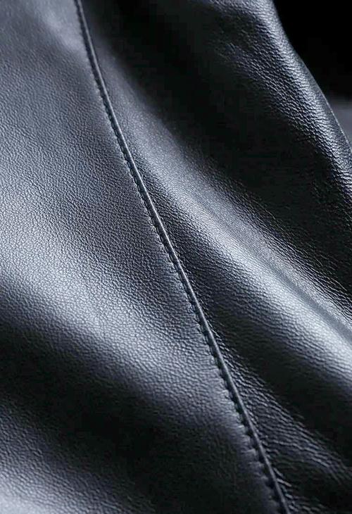 皮革是什么材质，剖层牛皮革是什么材质-第2张图片-屿企百科网