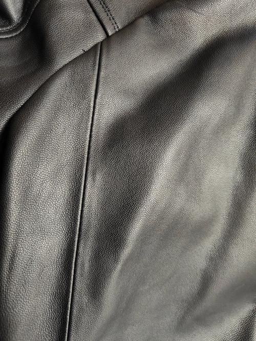 皮革是什么材质，剖层牛皮革是什么材质-第4张图片-屿企百科网