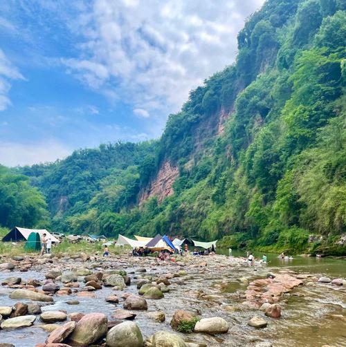 四川泸定夏天气候如何，泸定夏天热吗？-第5张图片-屿企百科网