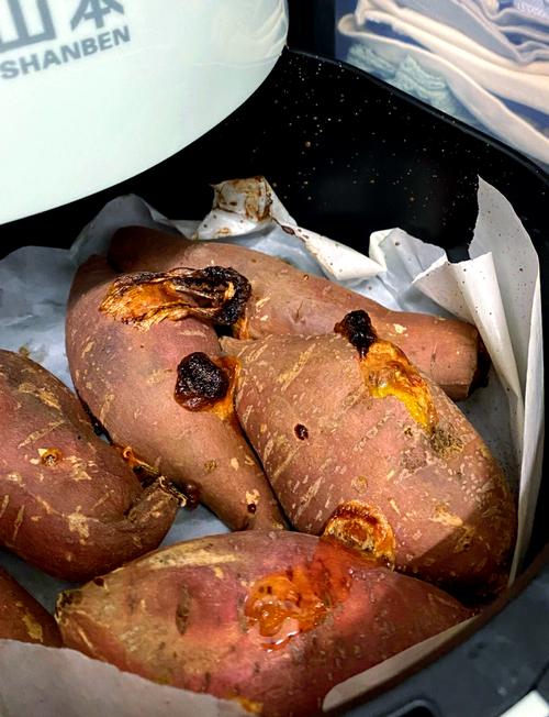 吃烤红薯会致癌吗，空气炸锅烤红薯为什么会爆炸，用空气炸锅烤红薯对身体有害吗?-第2张图片-屿企百科网